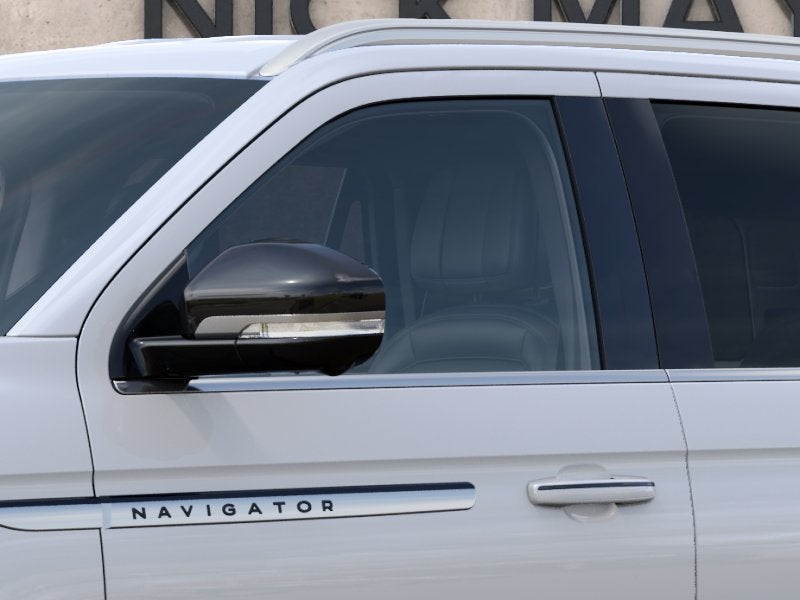 2027 Lincoln Navigator Premiere