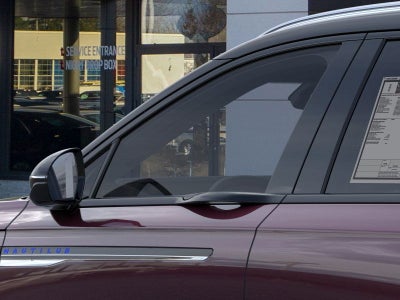 2025 Lincoln Nautilus Reserve