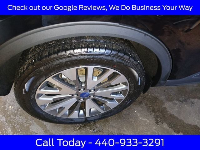 2022 Ford Escape Titanium