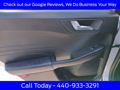 2025 Ford Escape ST-Line Select