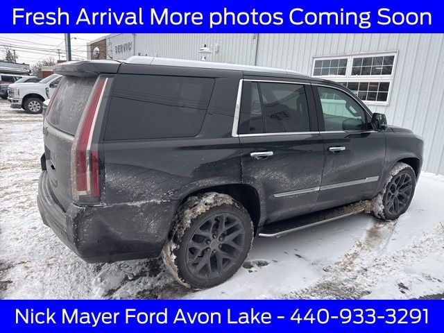 2019 Cadillac Escalade Luxury