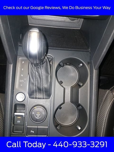 2021 Volkswagen Atlas Cross Sport 3.6L V6 SE w/Technology R-Line