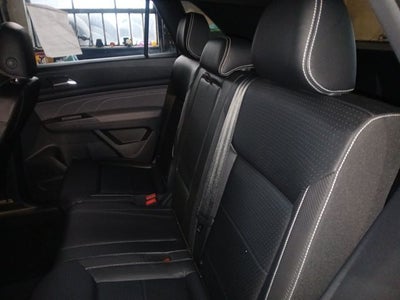 2021 Volkswagen Atlas Cross Sport 3.6L V6 SE w/Technology R-Line