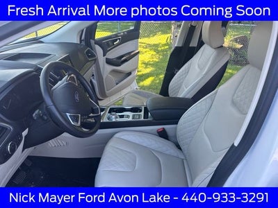 2023 Ford Edge Titanium