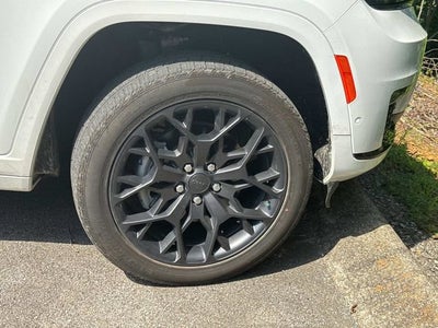 2025 Jeep Grand Cherokee L Summit Reserve 4x4