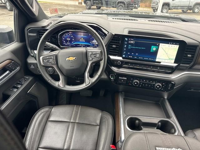 2025 Chevrolet Silverado 3500 HD High Country DRW
