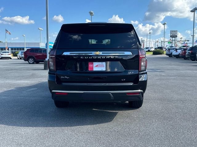 2023 Chevrolet Suburban LT