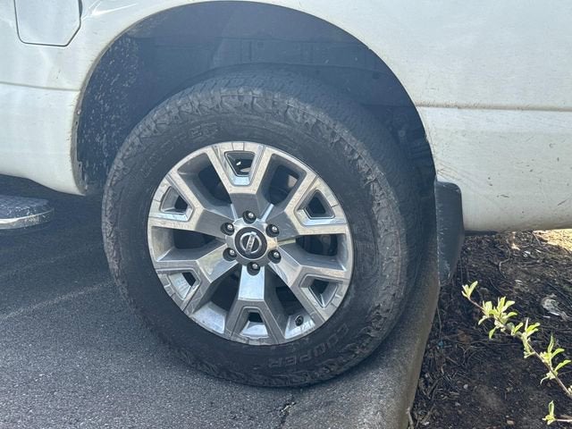 2020 Nissan Titan SL