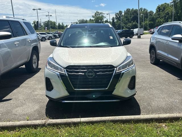 2024 Nissan Kicks SV Xtronic CVT