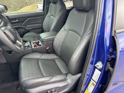 2025 Toyota Tacoma 4WD SR