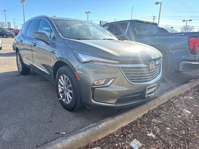 2023 Buick Enclave Essence