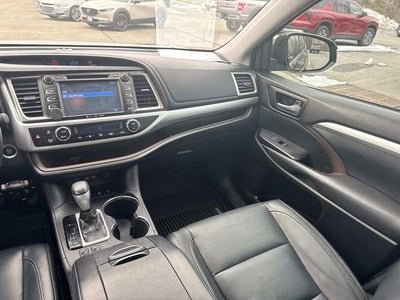 2017 Toyota Highlander XLE