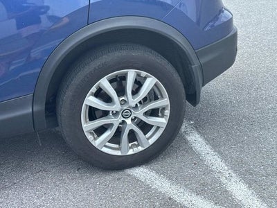 2022 Nissan Rogue Sport SV