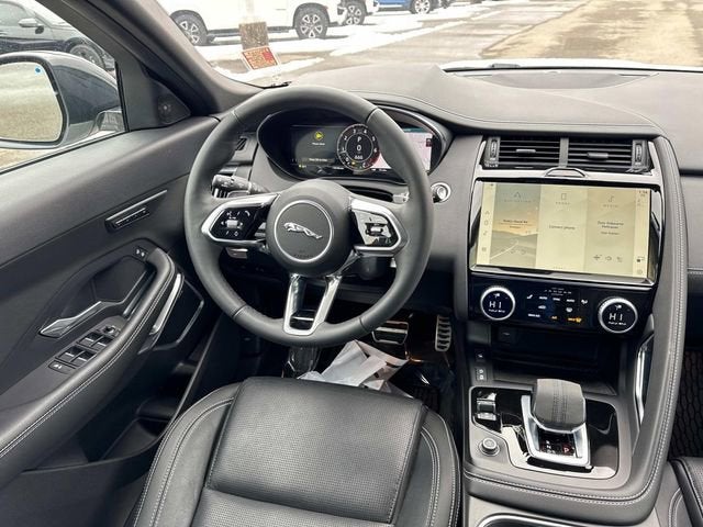 2024 Jaguar E-PACE R-Dynamic SE