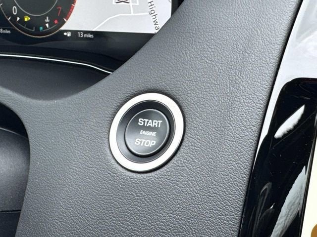 2024 Jaguar E-PACE R-Dynamic SE