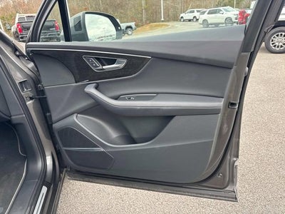 2025 Audi Q7 Premium Plus