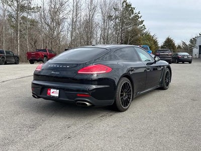 2015 Porsche Panamera 4