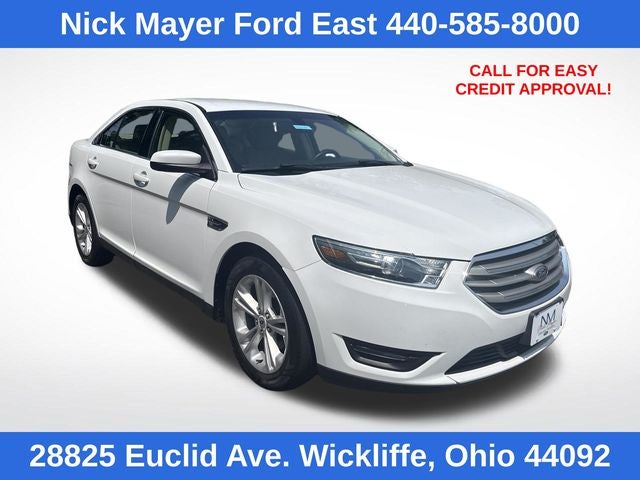 2017 Ford Taurus SEL