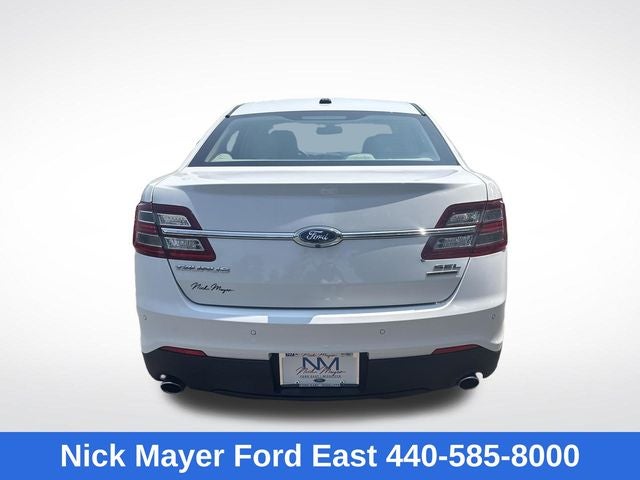 2017 Ford Taurus SEL