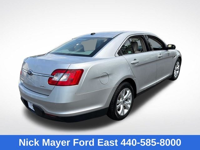 2010 Ford Taurus SEL