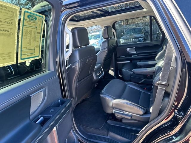 2025 Ford Expedition Platinum