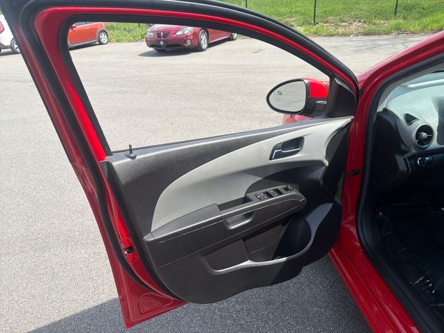2012 Chevrolet Sonic 2LT