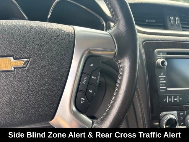 2017 Chevrolet Traverse 2LT 2LT