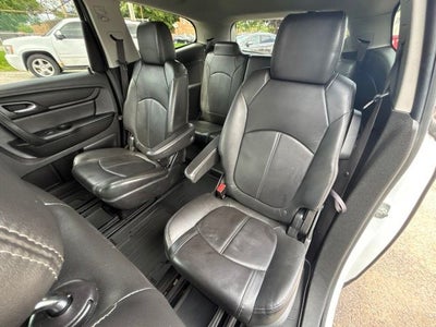 2017 Chevrolet Traverse 2LT 2LT