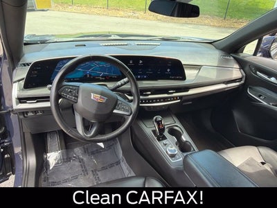 2025 Cadillac XT4 Premium Luxury