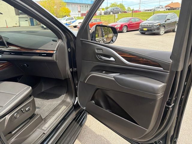 2024 Cadillac Escalade ESV Premium