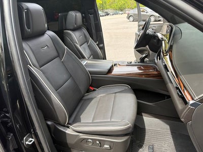 2024 Cadillac Escalade ESV Premium