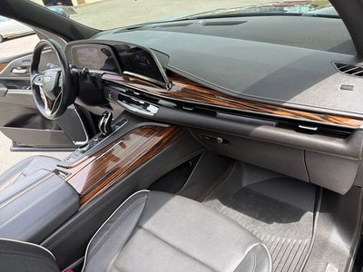2024 Cadillac Escalade ESV Premium