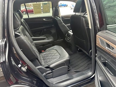 2024 Volkswagen Atlas 2.0T SEL Premium R-Line