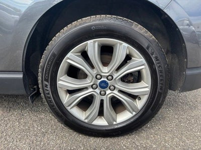2020 Ford Edge Titanium