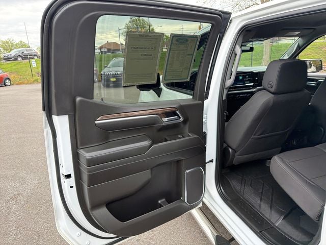 2025 Chevrolet Silverado 1500 LT LT1
