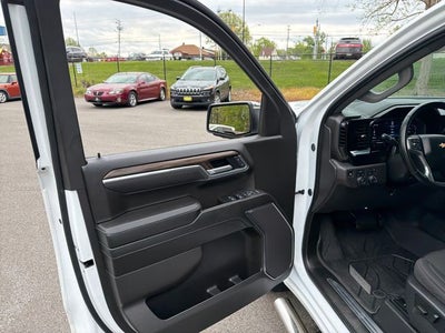 2025 Chevrolet Silverado 1500 LT LT1