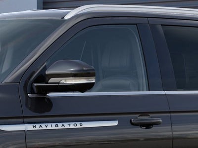2027 Lincoln Navigator Premiere
