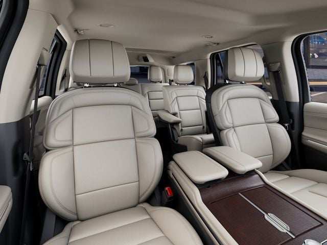 2027 Lincoln Navigator Premiere