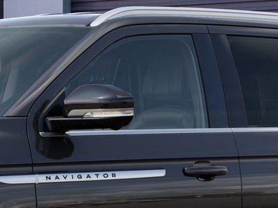 2027 Lincoln Navigator Premiere