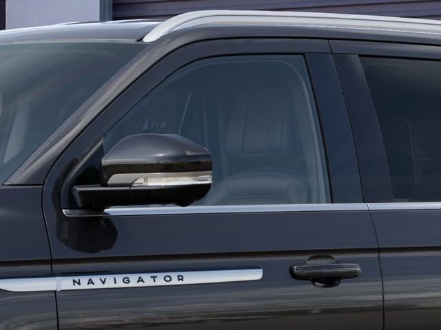 2027 Lincoln Navigator Premiere