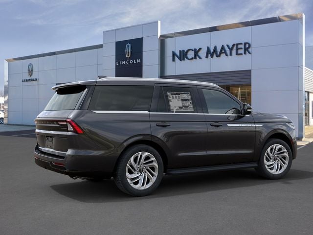 2027 Lincoln Navigator Premiere