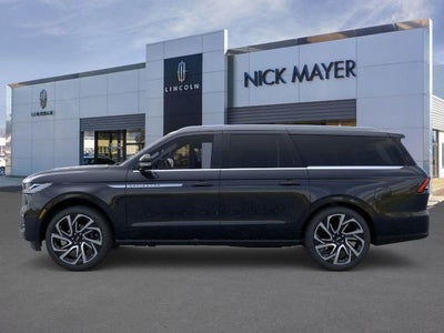 2026 Lincoln Navigator L Reserve