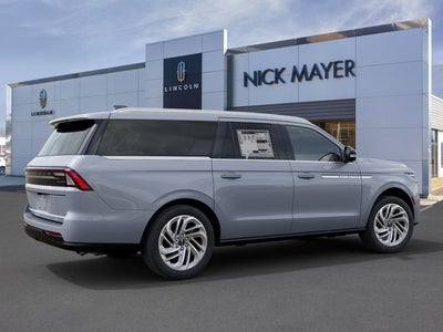 2027 Lincoln Navigator L Reserve