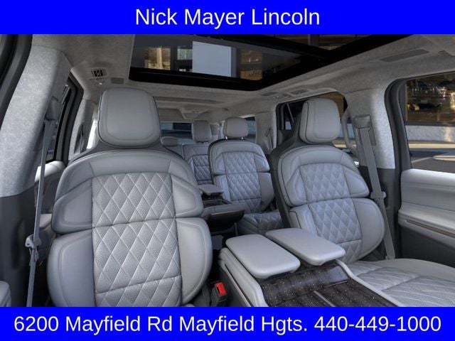 2025 Lincoln Navigator L Black Label