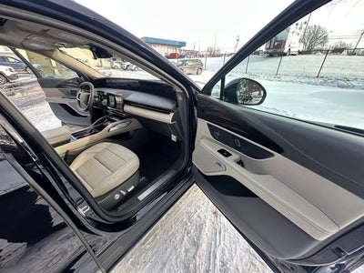 2025 Lincoln Nautilus Reserve