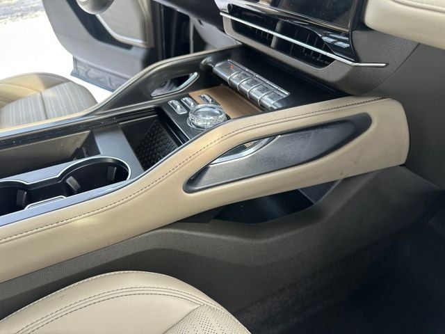 2025 Lincoln Nautilus Reserve