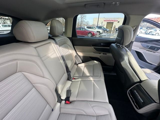 2025 Lincoln Nautilus Reserve