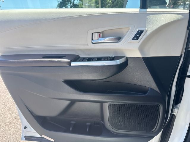 2023 Toyota Sienna Platinum 7 Passenger