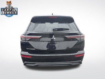 2025 Mitsubishi Outlander ES