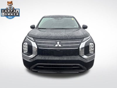 2025 Mitsubishi Outlander ES